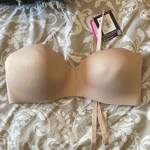 BNWT maidenform wireless strapless bra